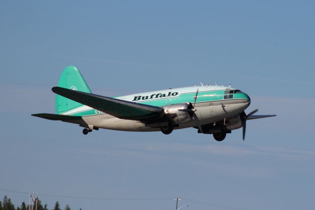 CURTISS Commando (C-FAVO) - HEADING NORTH FROM YELLOWKNIFE WITH A LOAD OF FOOD