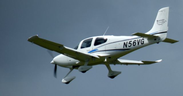 Cirrus SR-20 (N56VG) - On short final is this 2020 Cirrus SR20 in the Summer of 2022.