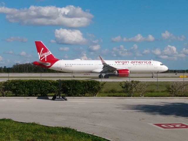 Airbus A321 (N921VA)