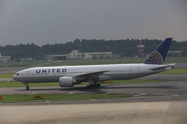 Boeing 777-200 (N78004) - 26 September 2016:EWR-NRT.