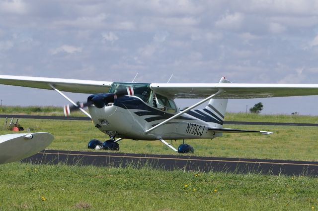 Cessna Skyhawk (N736CJ)