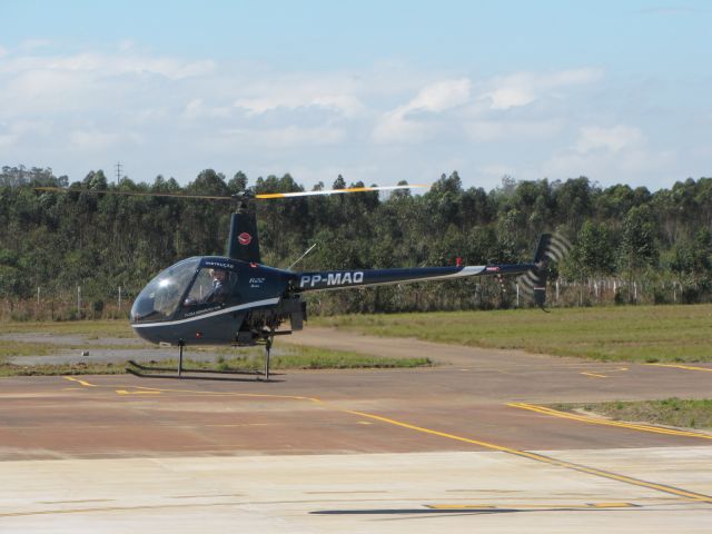 Robinson R-22 (PP-MAQ) - Aeroclube do Rio Grande do Sul - ROBINSON R-22 (cn 2512) Criciúma - Forquilhinha (CCM / SBCM), Brazil