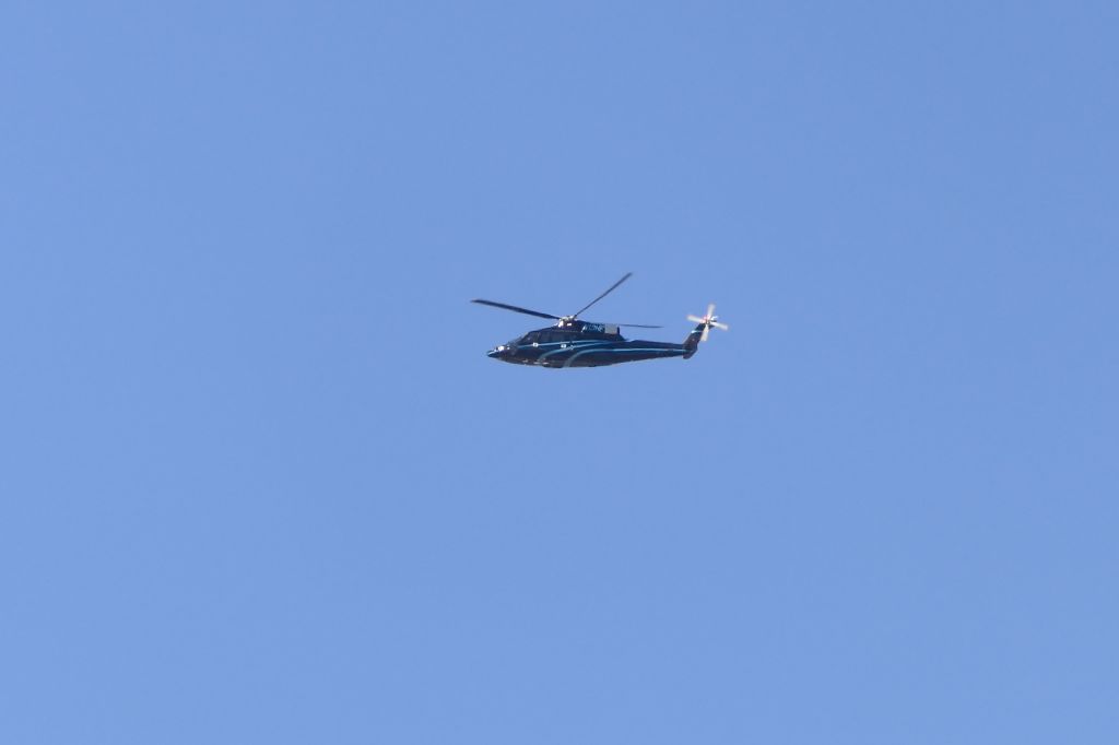 Sikorsky S-76 (N13HF)