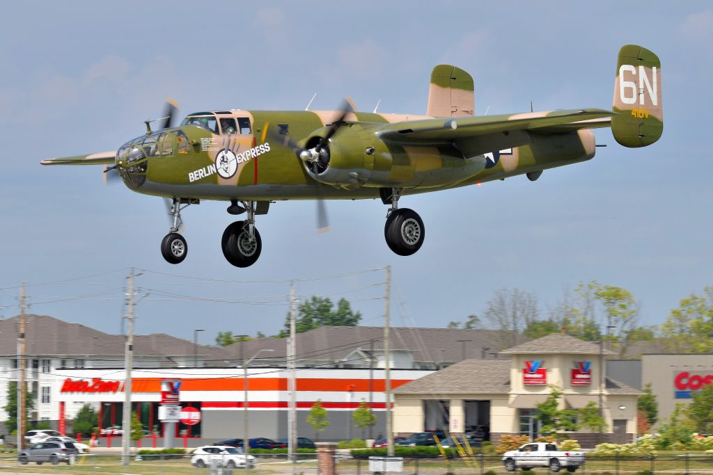 North American TB-25 Mitchell (N10V) - 08-26-21