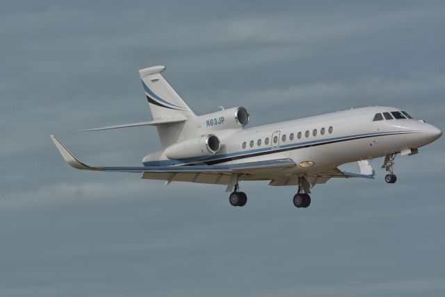 Dassault Falcon 900 (N63JP)