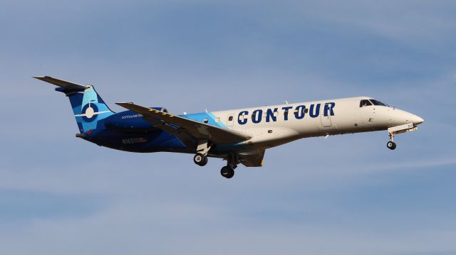 Embraer ERJ-135 (N16511) - "Volunteer 3003, welcome back, wind calm runway 18 you're cleared to land."