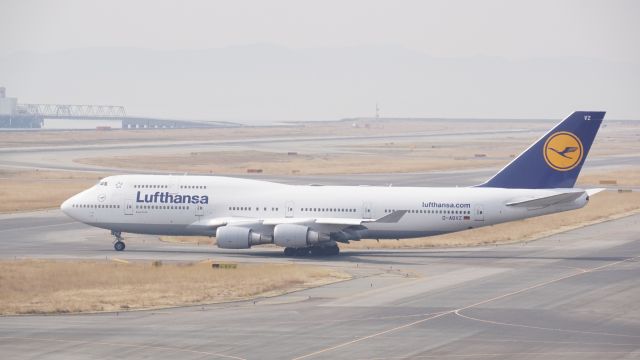 Boeing 747-200 (D-ABVZ)
