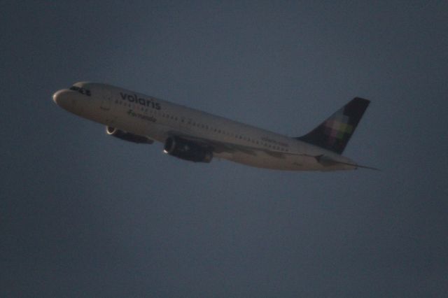 Airbus A320 (N512VL) - DEPARTURE 27 MMTJ