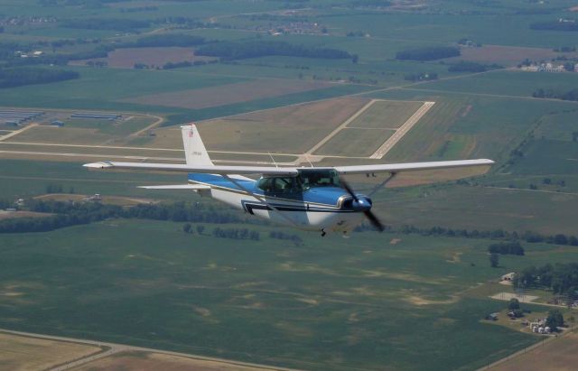 Cessna Cutlass RG (N9542B)