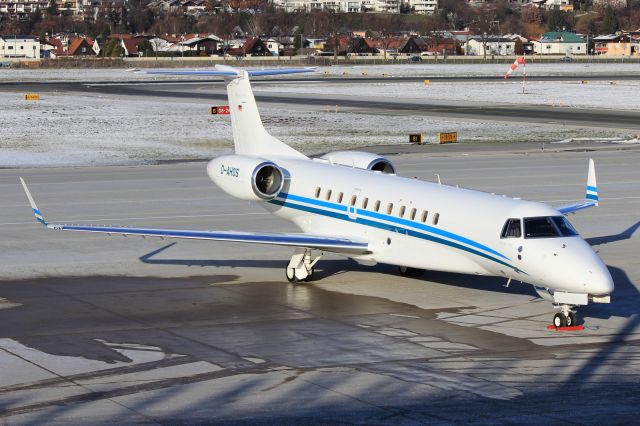 Embraer ERJ-135 (D-AHOS)