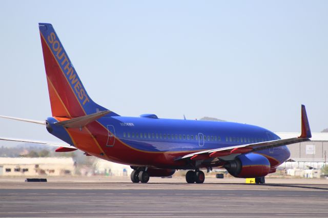 Boeing 737-700 (N904WN) - Standing near the tower.