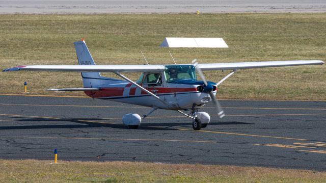 Cessna 152 (VH-RWY)
