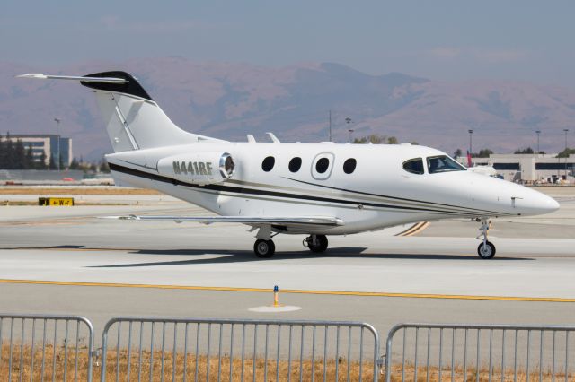 Beechcraft Premier 1 (N441RF)