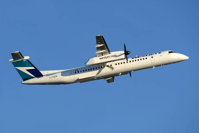 de Havilland Dash 8-400 (C-FOEN)