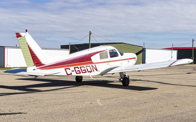 Piper Cherokee (C-GGQN)