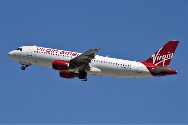 Airbus A320 (N837VA)