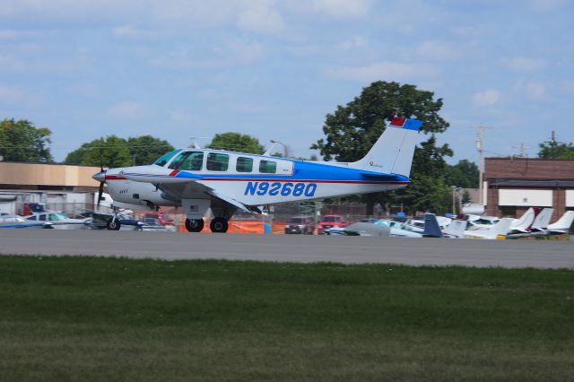 Beechcraft Bonanza (33) (N9268Q)