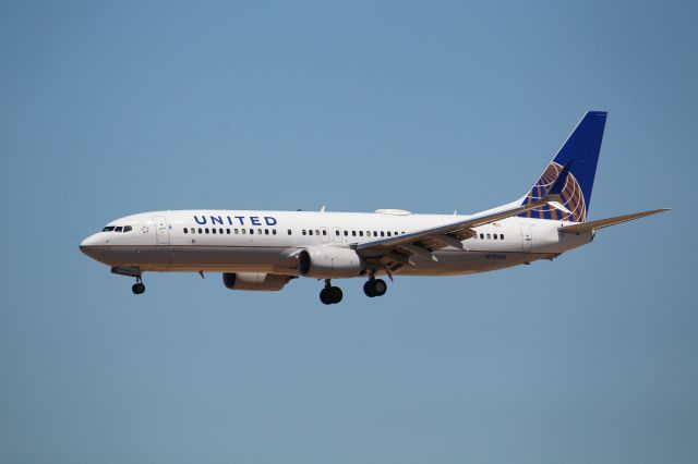 Boeing 737-800 (N78540)