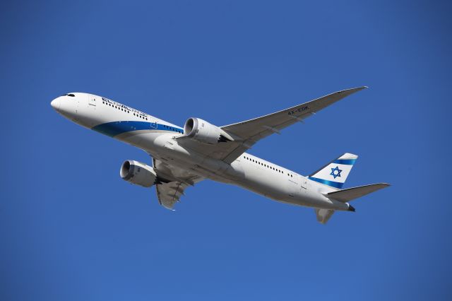 Boeing 787-9 Dreamliner (4X-EDK)