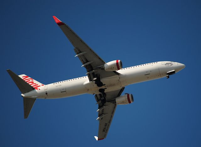 Boeing 737-800 (VH-VUK)