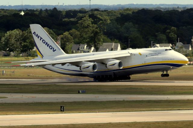 Antonov An-12 (UR-82072) - 'Alpha Delta Bravo 314 Foxtrot' touching down on runway 23 (8/30)