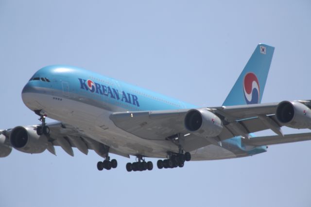Airbus A380-800 (HL7614)