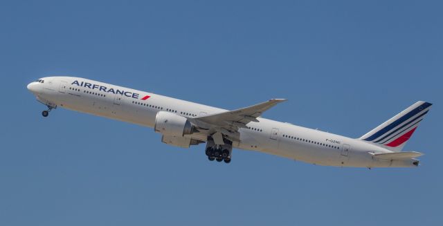 BOEING 777-300ER (F-GZNC) - Spotted at KLAX on August 9, 2020