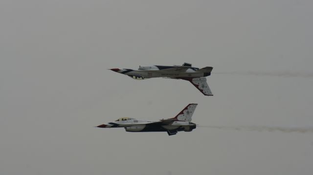 — — - Thunderbirds