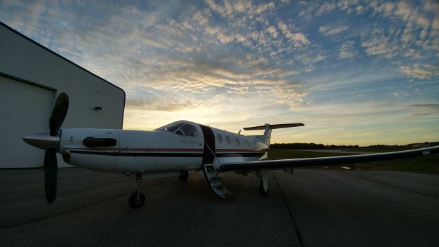 Pilatus PC-12 (C-FXAB)