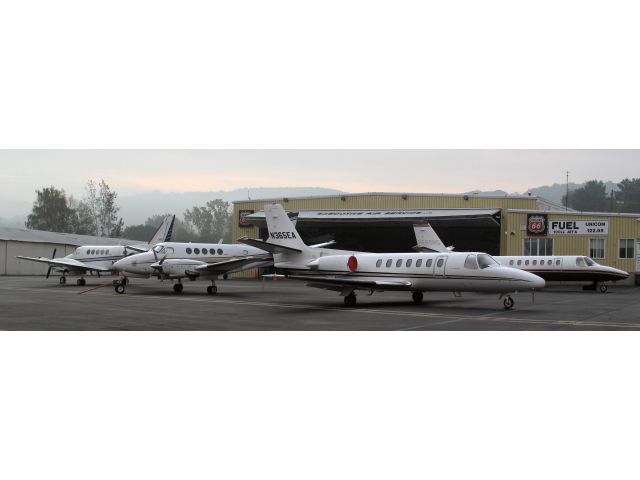 Cessna Citation V (N365EA) - The fleet of CFM (Corporate Flight Management) at the Danbury CT airport. Serving the New York metropolitan area (KDXR KHPN KTEB KBD). www.flycfm.com