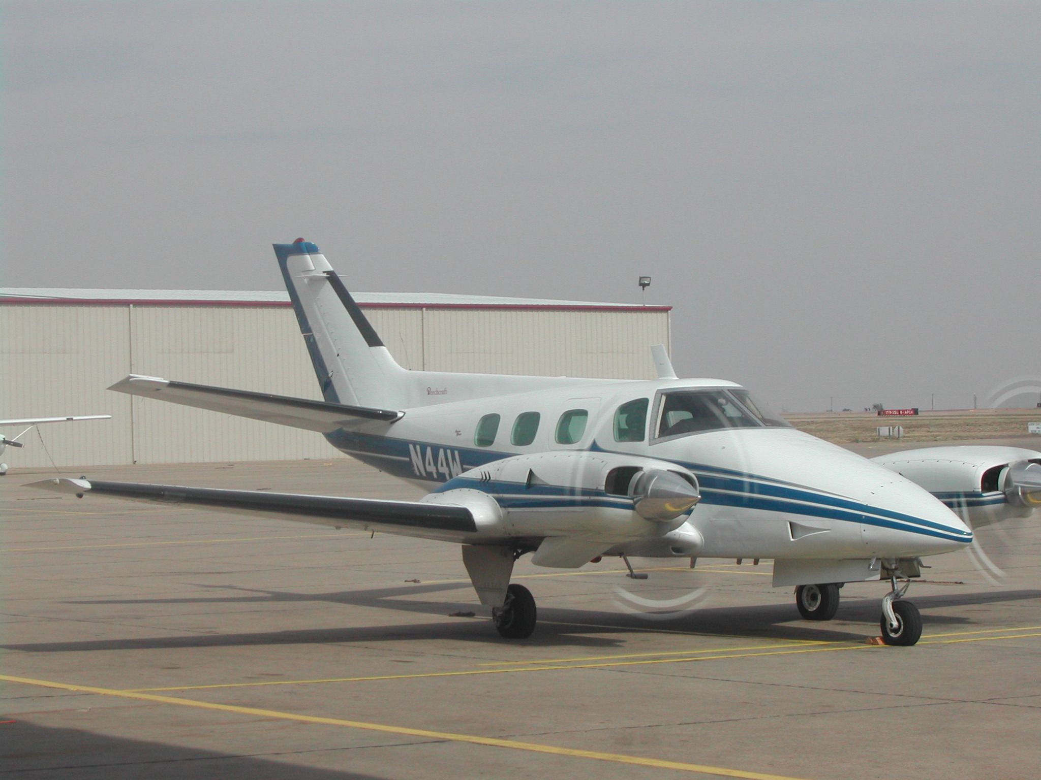 YAKOVLEV AIRCRAFT Bear 360 (N44W)