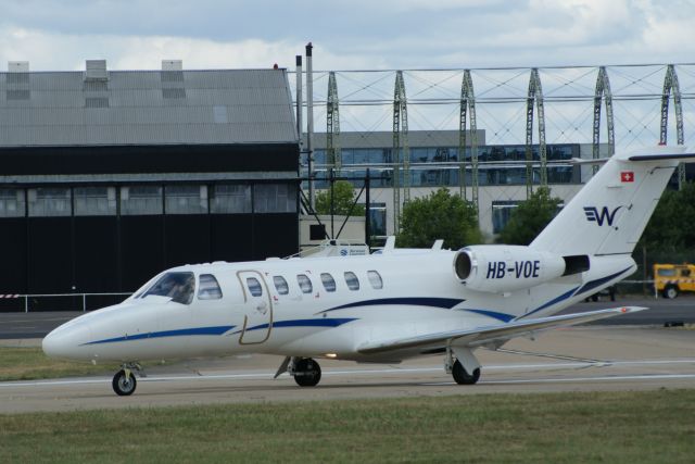 Cessna Citation CJ1 (HB-VOE) - Departing Farnborough 2010