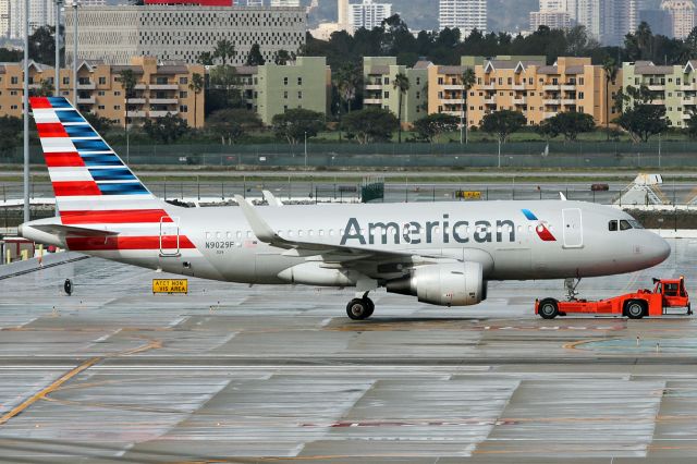 Airbus A319 (N9029F)