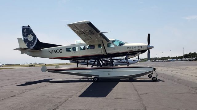 Cessna Caravan (N16CG)