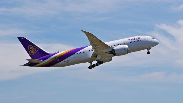 Boeing 787-8 (HS-TQA) - THA8921, the first B788 for Thai Airways, climbs from Rwy 16R beginning its delivery flight to VTBS / BKK on 7/17/14.  (LN:190 / cn 35315).