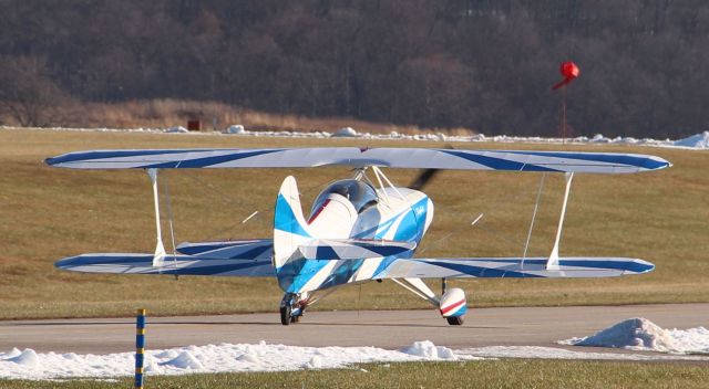 N198RR — - Taxiing out to rwy 27...