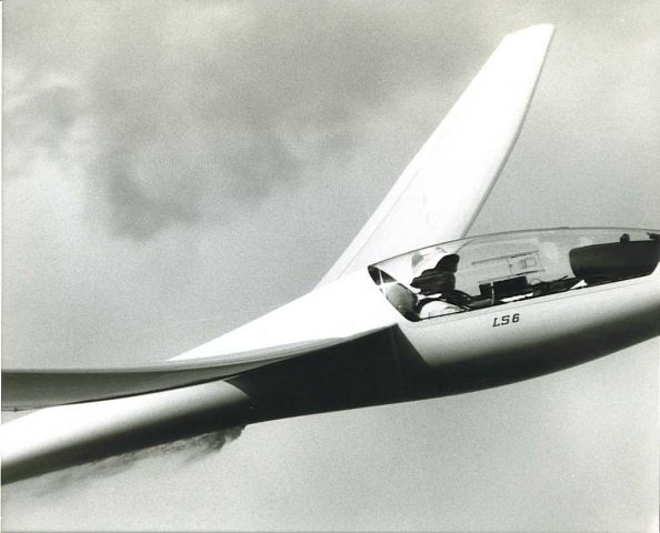 N1044F — - 15M Sailplane