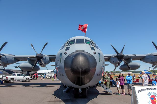 Lockheed C-130 Hercules (75304) - SUN n FUN 2017
