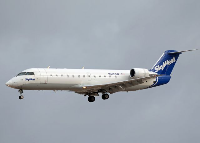 Canadair Regional Jet CRJ-200 (N465SW)