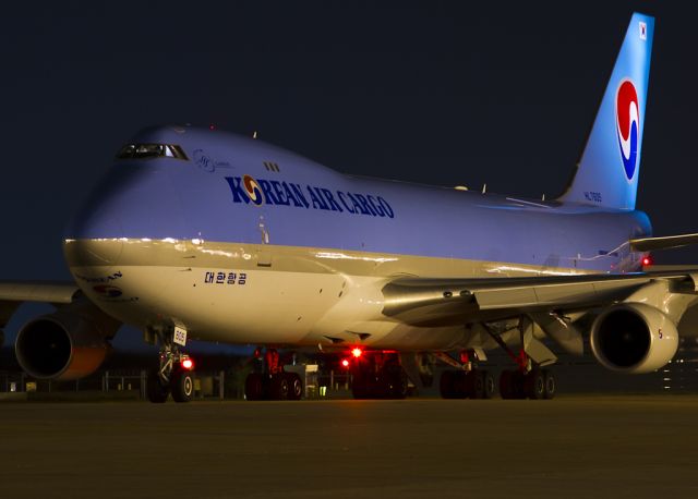 Boeing 747-400 (HL7605) - Aug. 16, 2012.