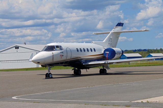 Hawker 800 (C-GTUF) - Raytheon Hawker 850XP (C/n: 258796), Flight HRT796 shortly after arriving at CYPQ (Aug 13, 2017)