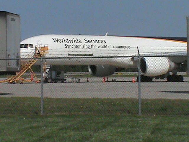 Boeing 757-200 (N410UP)