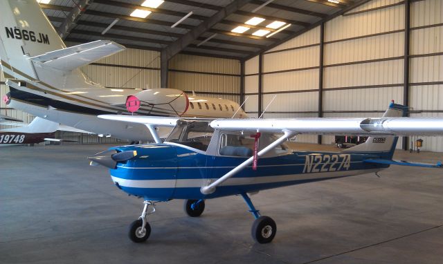 Cessna Commuter (N22274) - Cessna 150