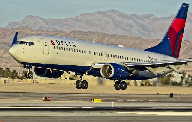 Boeing 737-800 (N3750D) - N3750D Delta Air Lines Boeing 737-832 / 3750 (cn 32375/870)  - Las Vegas - McCarran International (LAS / KLAS) USA - Nevada, December 21, 2012 Photo: Tomás Del Coro