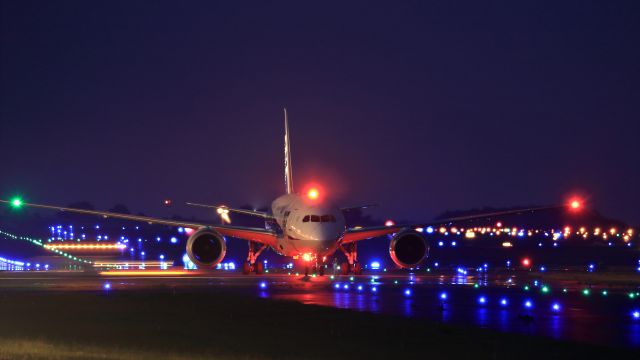 Boeing 787-8 (JA812A) - 787-8 Dreamlinerbr /Boeing 787-881br /August.08.2015 Hakodate Airport [HKD/RJCH] JAPAN