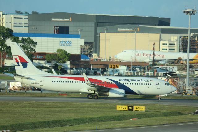 Boeing 737-800 (9M-MSJ)