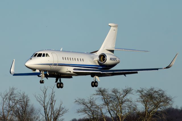 Dassault Falcon 2000 (N890PS)