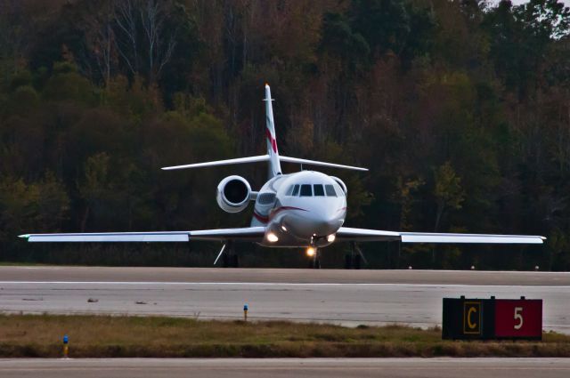 Dassault Falcon 2000 (N412WD)