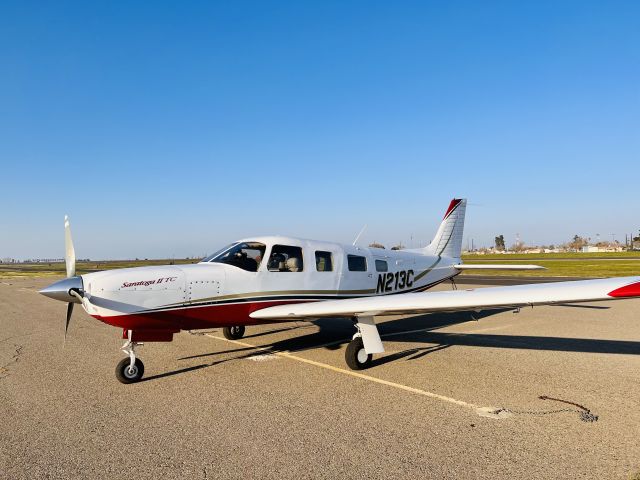 Piper Saratoga (N213C)