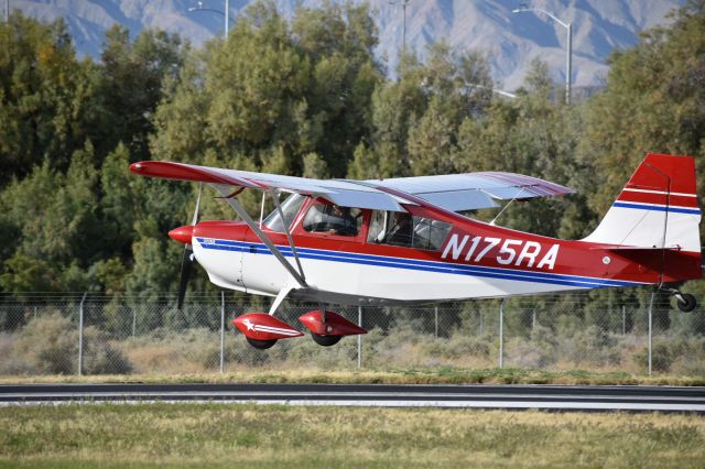 CHAMPION Sky-Trac (N175RA)